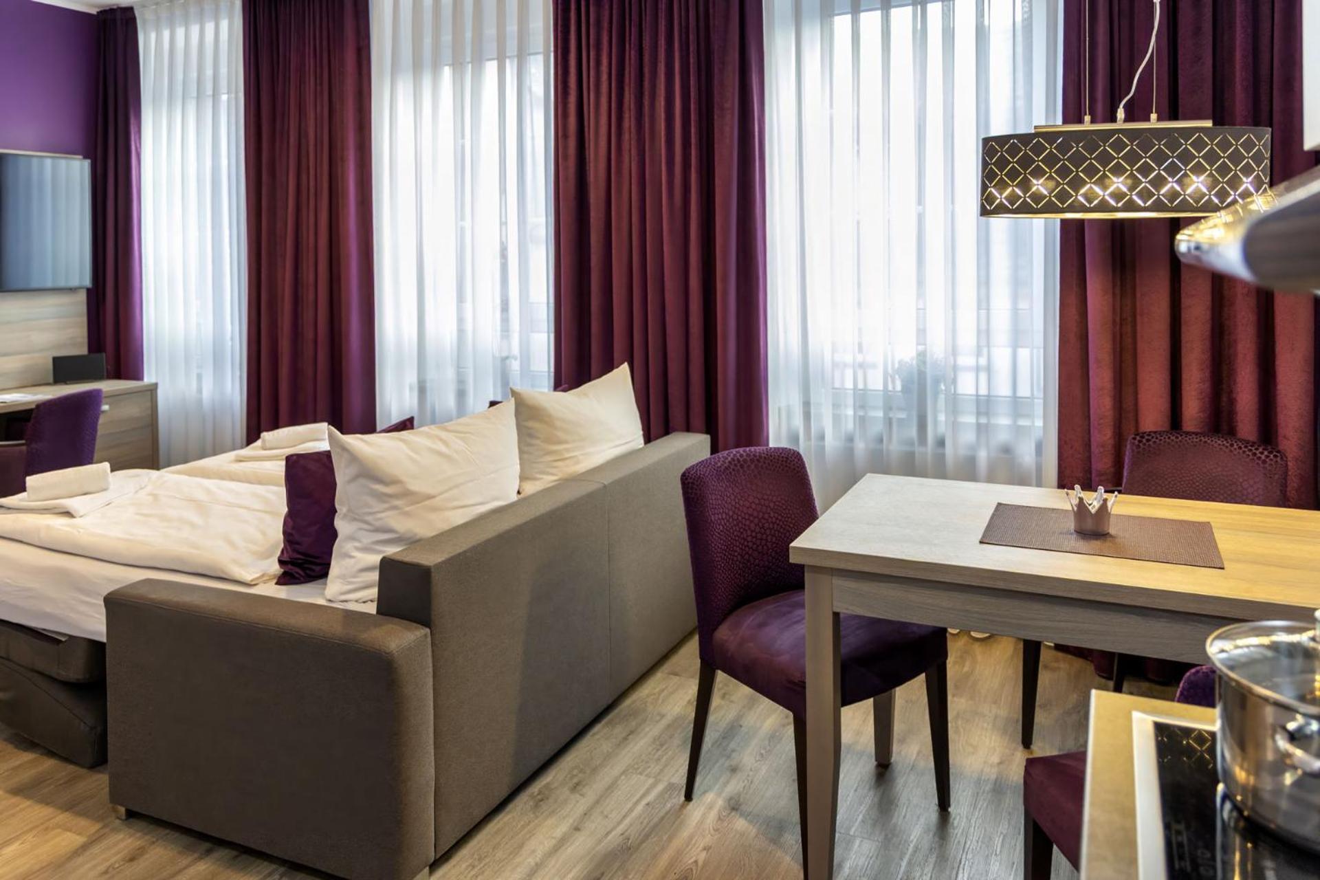 Apartmenthaus Burgenheimat In Rhens Bei Koblenz Dış mekan fotoğraf