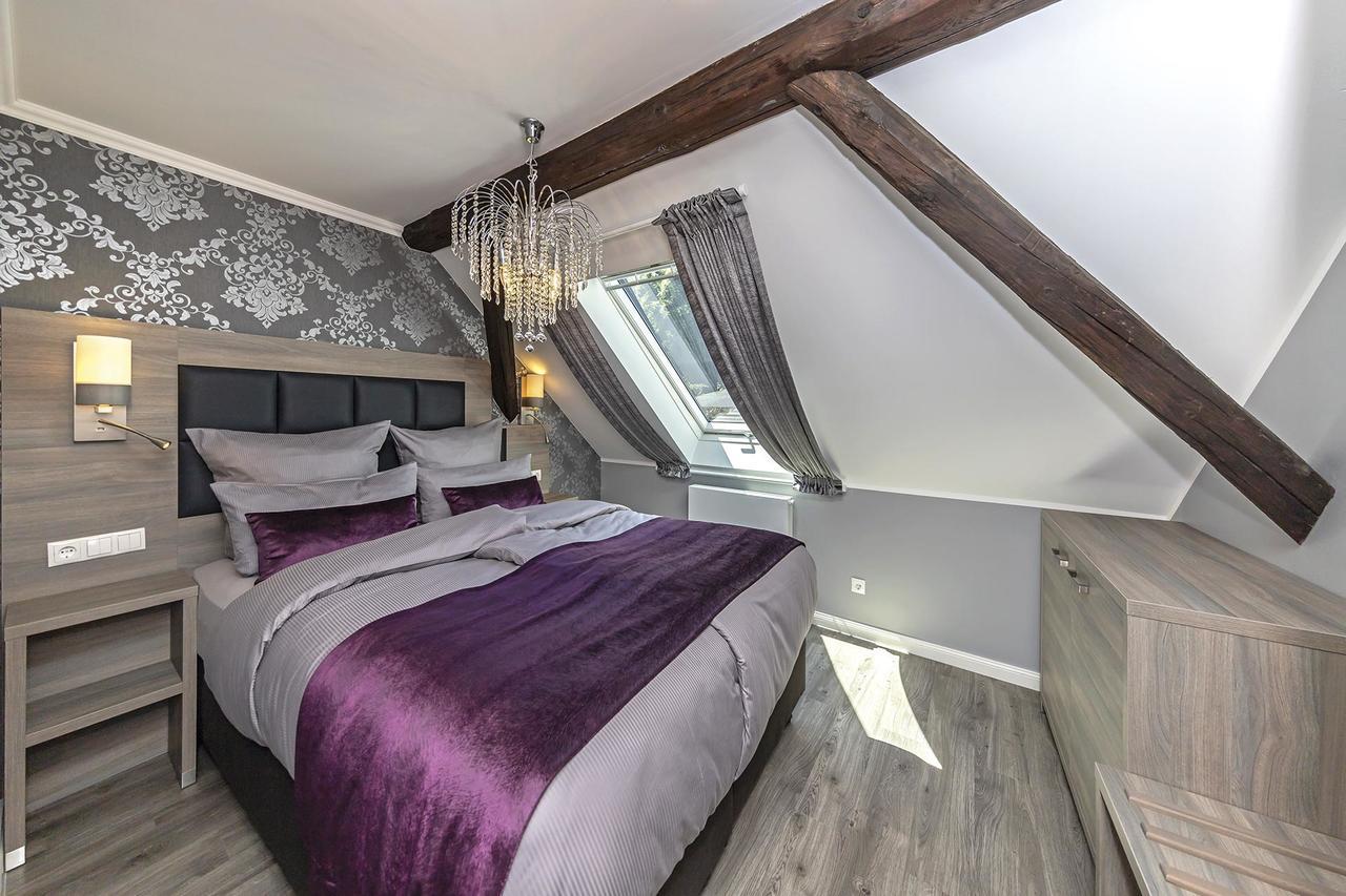 Apartmenthaus Burgenheimat In Rhens Bei Koblenz Dış mekan fotoğraf
